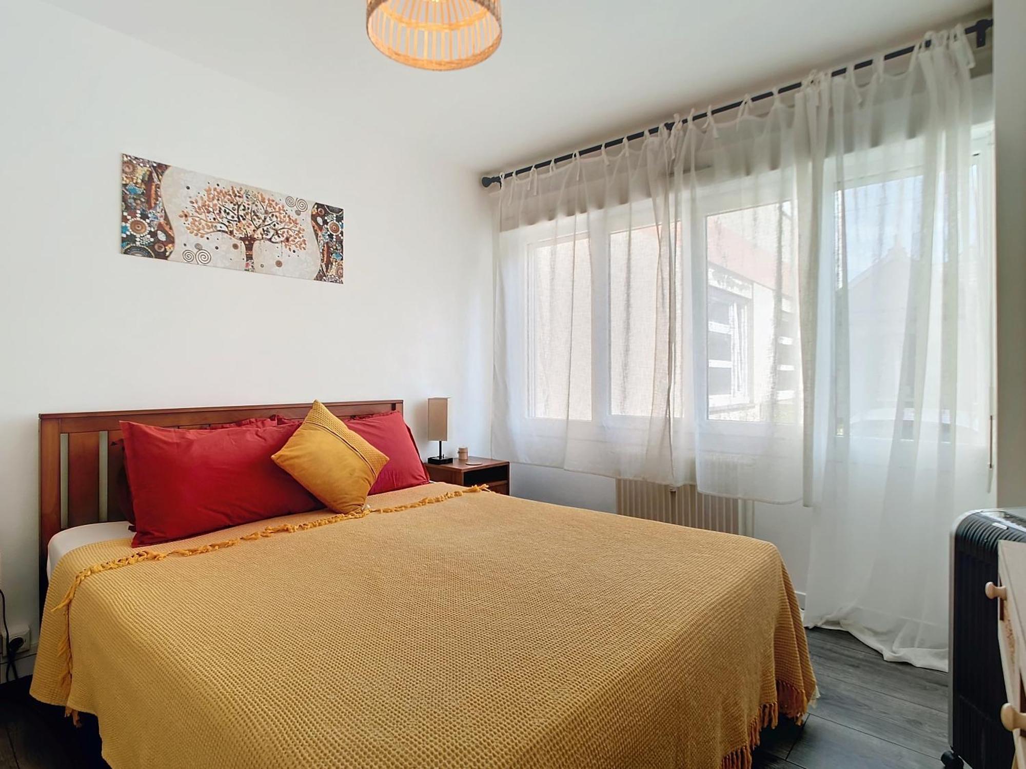 Maison Du Bonheur 2 A Troyes Logement Entier Avec Parking 外观 照片